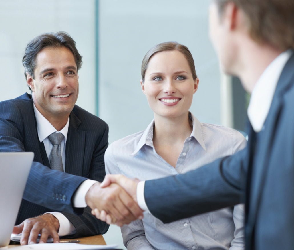 closing-a-business-deal-pic